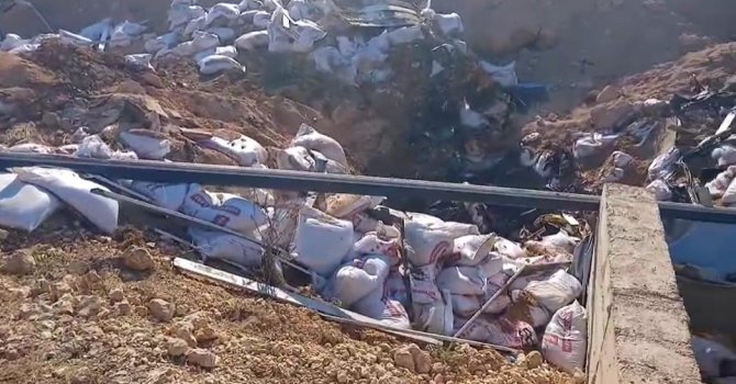 Kaza yapan tırda alevler içerisinde kalan baba ve 13 yaşındaki oğlu hayatını kaybetti