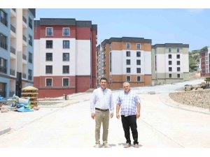 Kozan’da TOKİ tarafından inşa edilen deprem ve sosyal konutlarında sona gelindi