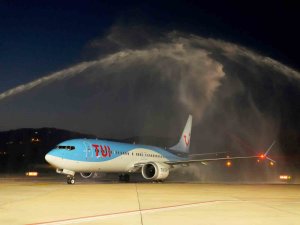 Amsterdam’dan Gazipaşa-Alanya Havalimanı’na ilk uçuş gerçekleştirildi