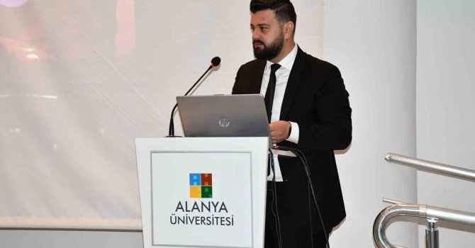 Alanya Üniversitesi’nde 15 Temmuz darbe girişimi ve demokrasinin zaferi anlatıldı