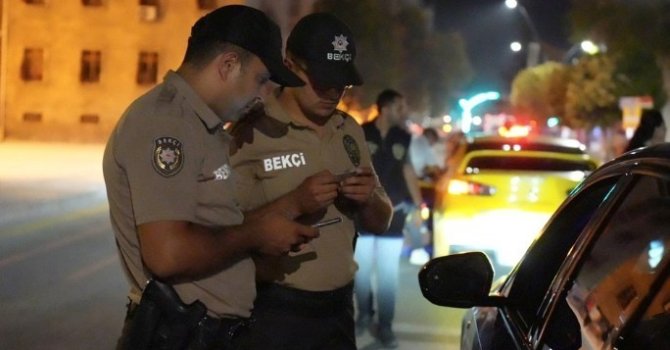 Isparta’da 1 saatte 8 araç sürücüsüne cezai işlem uygulandı