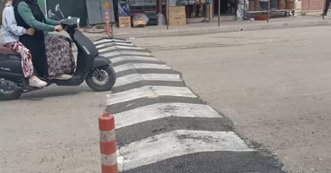 Elektrik hattı korunsun diye yapılan kasis, motosikletliyi hastanelik etti