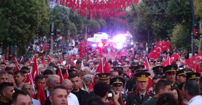 Isparta’da 15 Temmuz’un 9. yılında şehitler dualarla anıldı