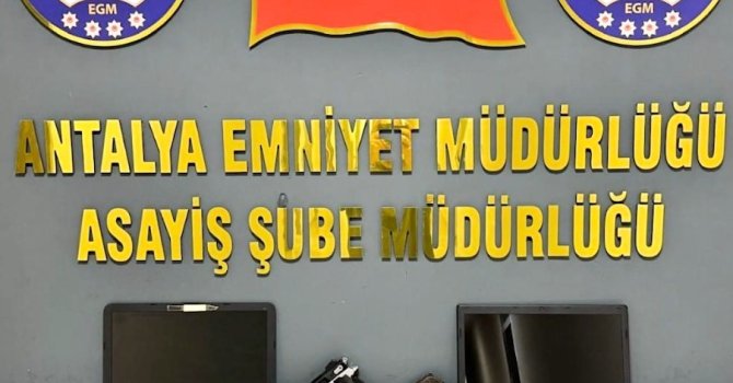 Terfi etme vaadiyle 3,4 milyonluk dolandırıcılıkta 2 tutuklama