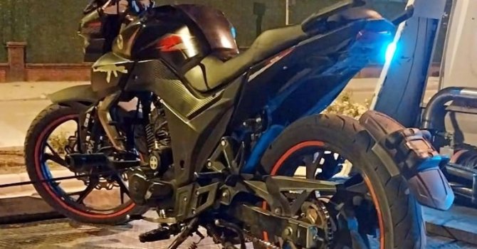 Gece saatlerinde çevreyi rahatsız eden motosiklet trafikten men edildi