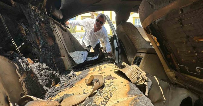 Antalya’da iş adamının lüks otomobiline saldırı