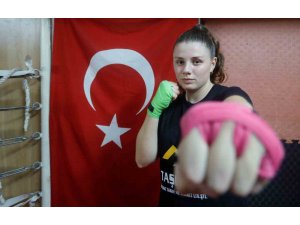 Babasının ‘Sevmezsen bırakırsın’ sözü ile başladı, 10 şampiyonluk elde etti