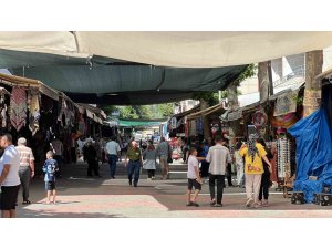 Ilıca Kaplıcaları yaz sezonunda ziyaretçilerini ağırlıyor