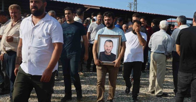 Kavgayı ayırmak isterken aldığı bıçak darbesiyle hayatını kaybettiği ortaya çıktı