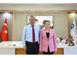 Büyükşehir Başkan Vekili Özdemir: "Başkanımızın niye böyle bir tutuklulukla baş başa kaldığını anlamakta güçlük çekiyoruz"