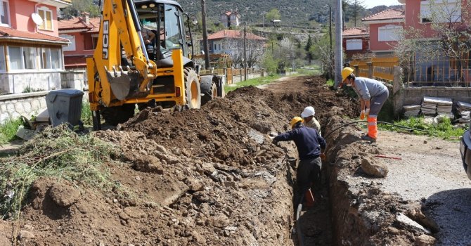 İbradı'da 30 yıllık içme suyu altyapısı yenilendi