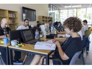 Mersin’de okuma salonları yaz boyunca hizmette