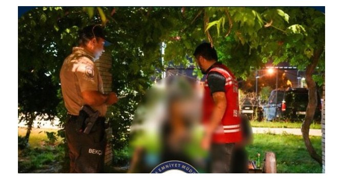 Kaybolan iki kız çocuğu sağ salim bulunarak ailelerine kavuştu