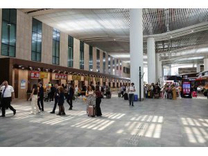 Çukurova Uluslararası Havalimanı 10 ayda 4,5 milyon yolcuya hizmet verdi
