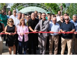 Merhum Başkan Zeyrek’in ismi Defne’de yaşatılacak