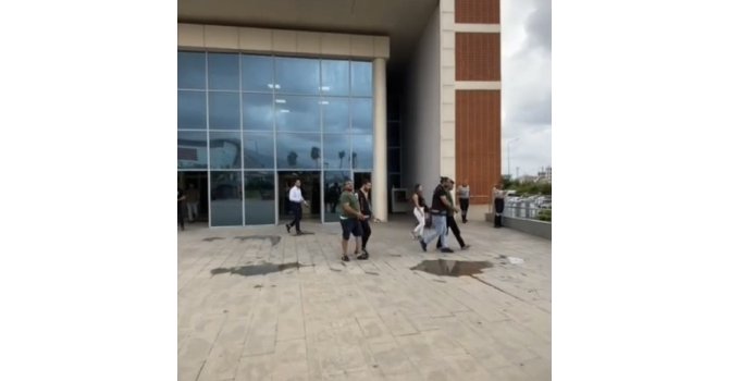 Hatay’da aranan 2 kişi yakalandı