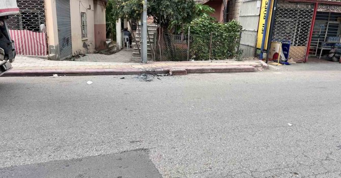 Elektrik teli havai fişek gibi patladı