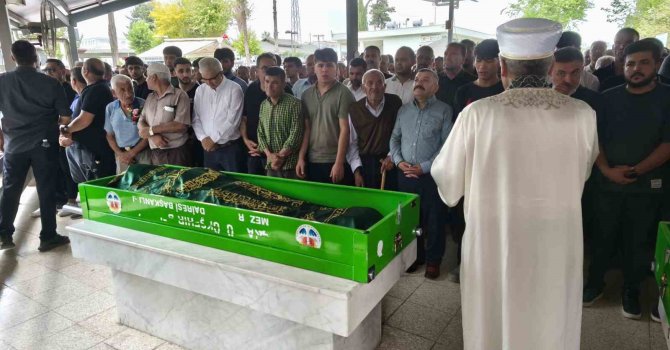 Kazada hayatını kaybeden AK Parti eski ilçe başkanı toprağa verildi