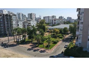 Ferdi Zeyrek’in adı Muratpaşa’da bir parkta yaşatılacak