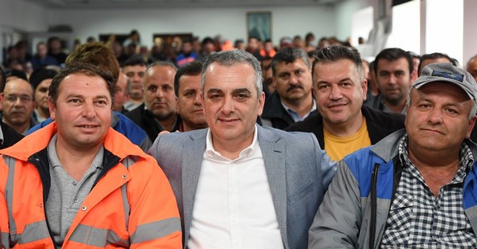 Konyaaltı personeline çifte bayram