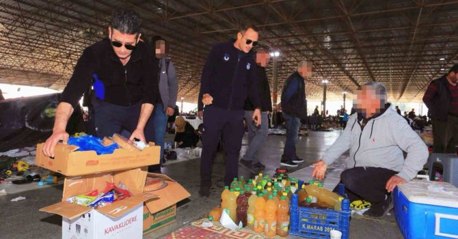 Kepez’de 83 seyyar satıcıya 104 bin 27 TL para cezası