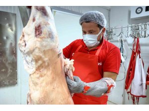 Halk Et, 6 ayda 5 şubede 200 bin ton et satışı gerçekleştirdi