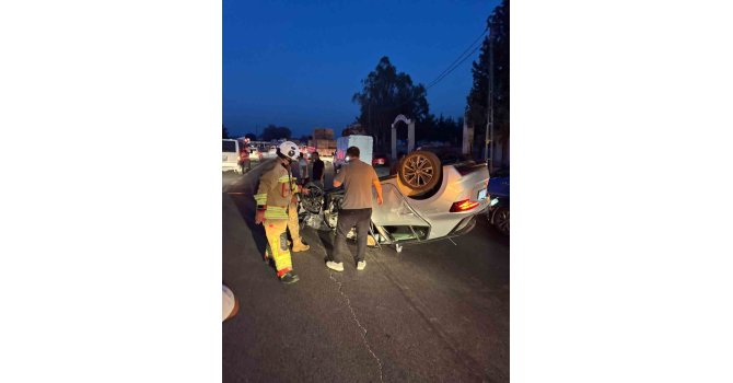 Otomobil, sepetli motosiklete çarpıştı: 6 yaralı