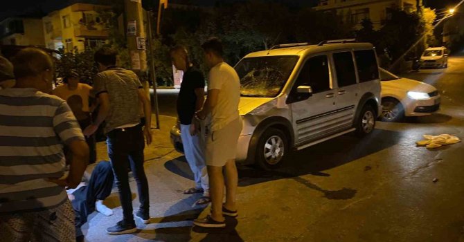 Serik’te motosikletle hafif ticari araç çarpıştı: 1 yaralı