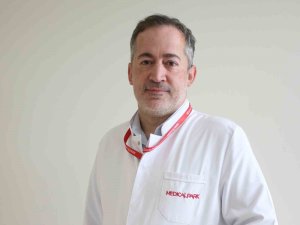 Uzmanı uyardı: "Burun ameliyatı olanlar yazın sıcaktan korunmalıdır"