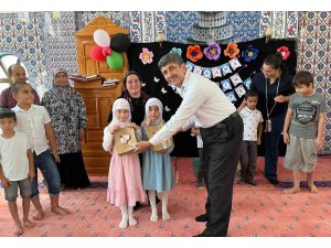 Mersin’de Kur’an Kursu öğrencileri Kur’an’a geçmenin heyecanını yaşadı