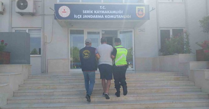 Serik’te 29 yıl 5 ay kesinleşmiş hapis cezası bulunan hükümlü yakalandı