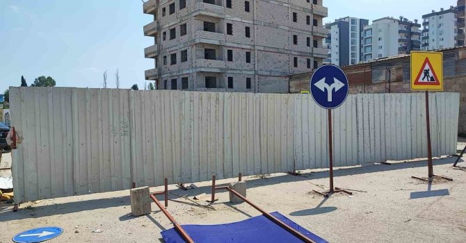 İnşaatını denetleyen müteahhit araç çarpması sonucu öldü