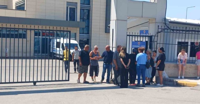 Gençlerin telefonda başlayan tartışması kanlı bitti: 1 ölü, 1 yaralı