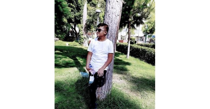 Mersin’de denize giren 16 yaşındaki çocuk boğuldu