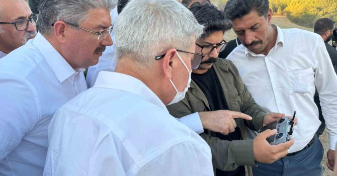 Osmaniye’de çıkan orman yangınına havadan ve karadan müdahale devam ediyor