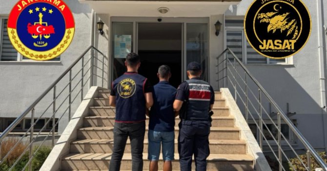 Antalya’da JASAT ekipleri 72 saatte 236 aranan şahsı yakaladı