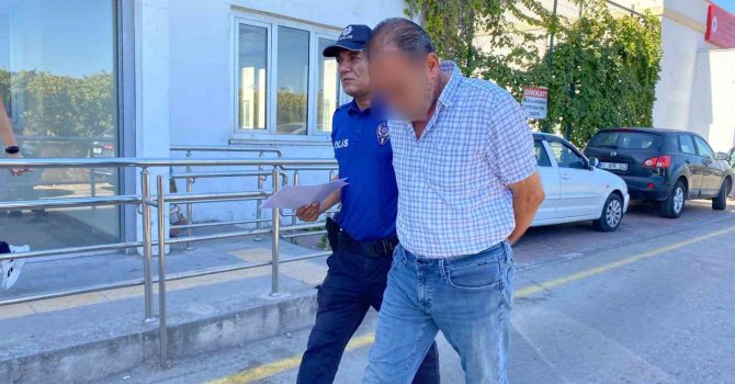 Motosikletlinin öldüğü kazada taksi sürücüsü tutuklandı