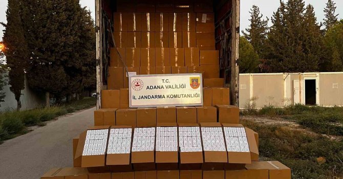 Adana’da 6 milyon 500 bin adet makaron ele geçirildi