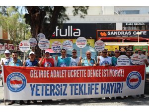 Memur Sen Antalya’da çadır kurup eylem yaptı