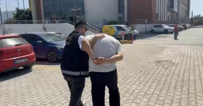 Hatay’da cinsel istismar suçundan aranan şahıs yakalandı