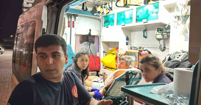 Alanya’da apartman dairesinde çıkan yangın paniğe neden oldu