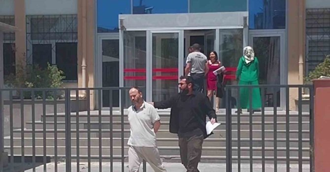 Annesini katleden şahıs, bir ay olmadan cezaevinde öldü