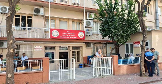 Adana’da sokak ortasında silahlı saldırı: 1 ölü