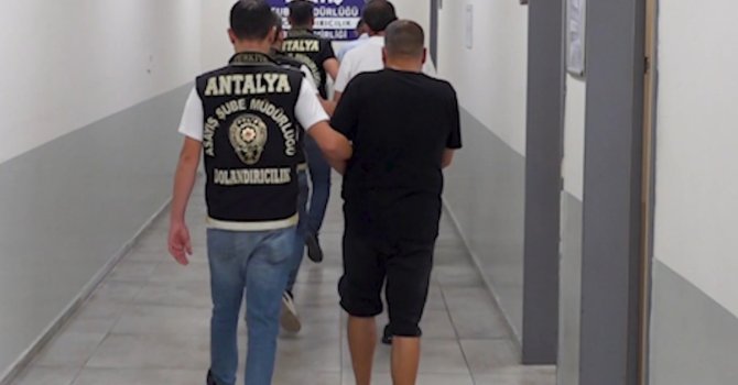 Antalya merkezli tarihi eser dolandırıcılığı operasyonu: 2 tutuklama