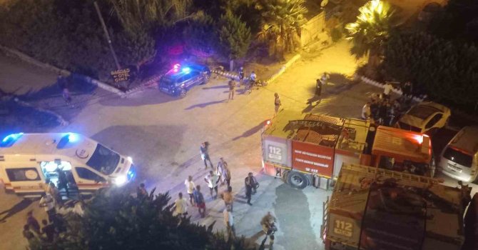 Otelde çıkan yangında dumandan etkilenen 11 kişi hastaneye kaldırıldı