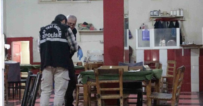 Cinayetleri işlemeden çifte tabancayla poz veren sanığa 35 yıl 6 ay hapis istendi