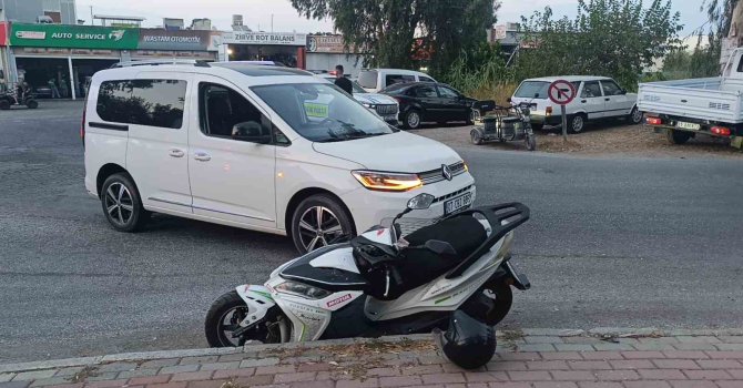 Otomobille çarpışan motosikletli hastaneye gitmek istemedi, 104 promil alkollü çıktı
