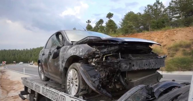 Burdur’da otomobil devrildi: 2 yaralı