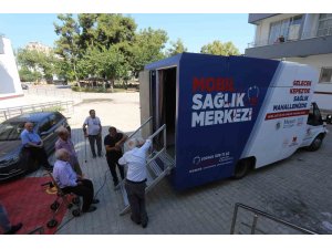 Kepez Belediyesi’nden huzurevi sakinlerine göz taraması