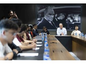 Başkan Seçer: "Sizler Mersin’i markalaştıracak gençlere örneksiniz"